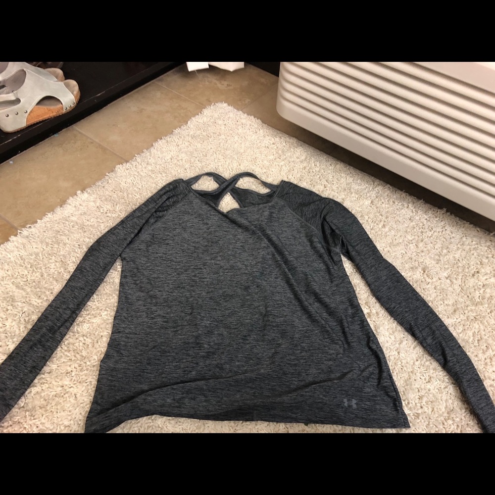 Long Sleeve Under Armour Top